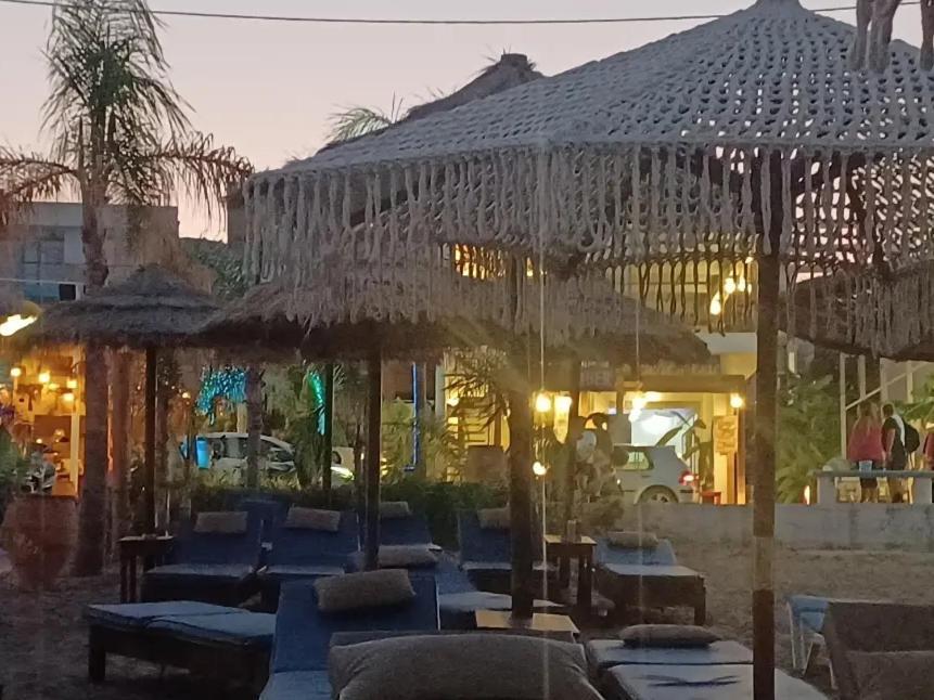 Anthias Beach Home อาร์คานเยโลส ภายนอก รูปภาพ