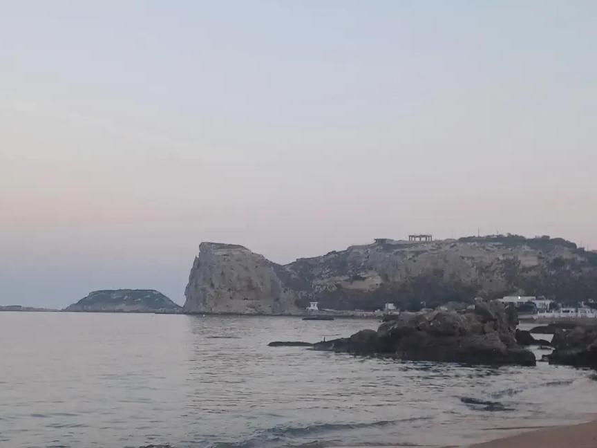 Anthias Beach Home อาร์คานเยโลส ภายนอก รูปภาพ